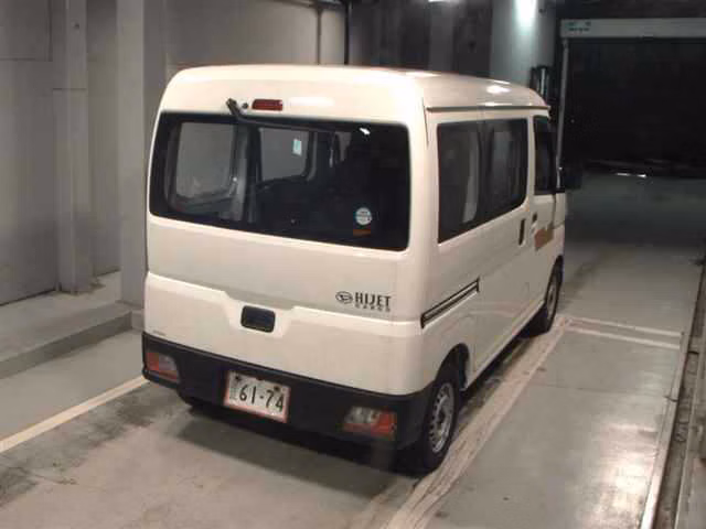 DAIHATSU ATRAI