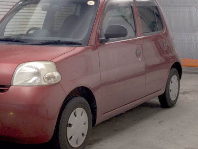 DAIHATSU ESSE