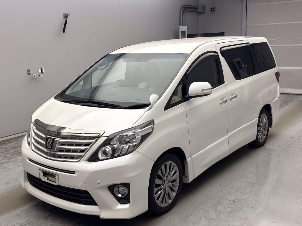 TOYOTA ALPHARD