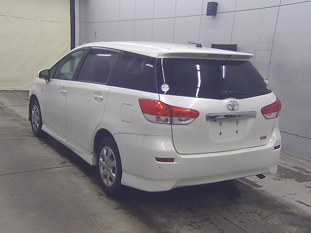 TOYOTA WISH
