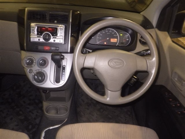 DAIHATSU MIRA