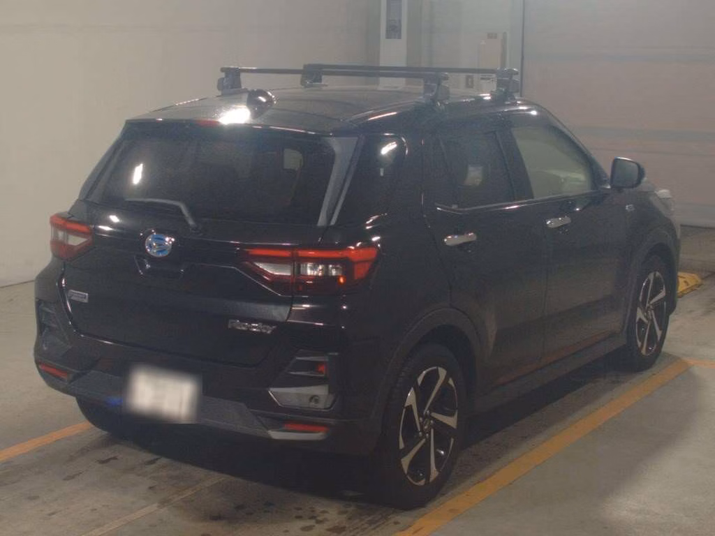 DAIHATSU ROCKY