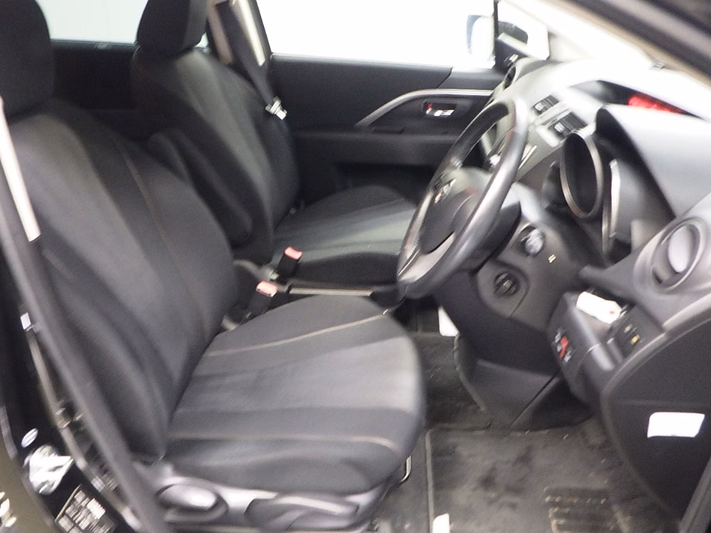 NISSAN LAFESTA