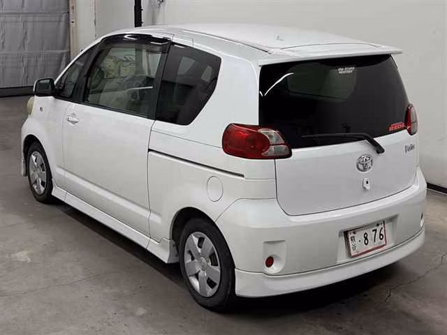 TOYOTA PORTE