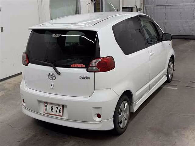 TOYOTA PORTE