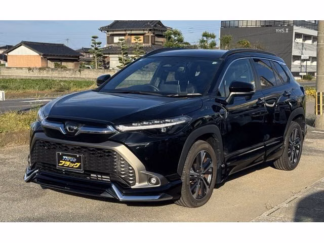 TOYOTA COROLLA CROSS