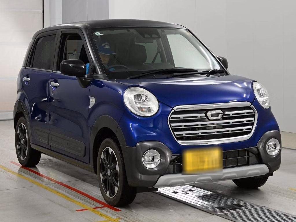 DAIHATSU CAST