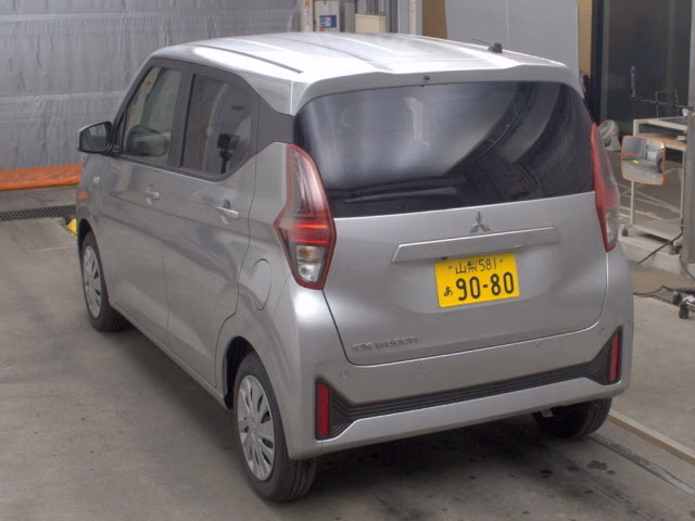 MITSUBISHI EK WAGON