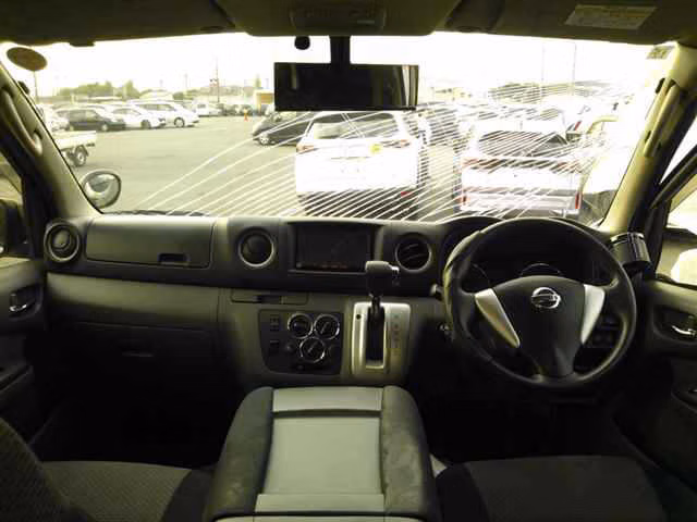 NISSAN NV350 CARAVAN
