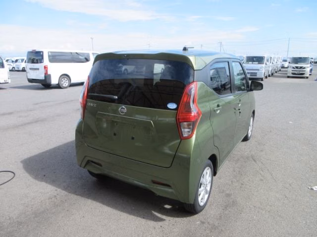 NISSAN DAYZ
