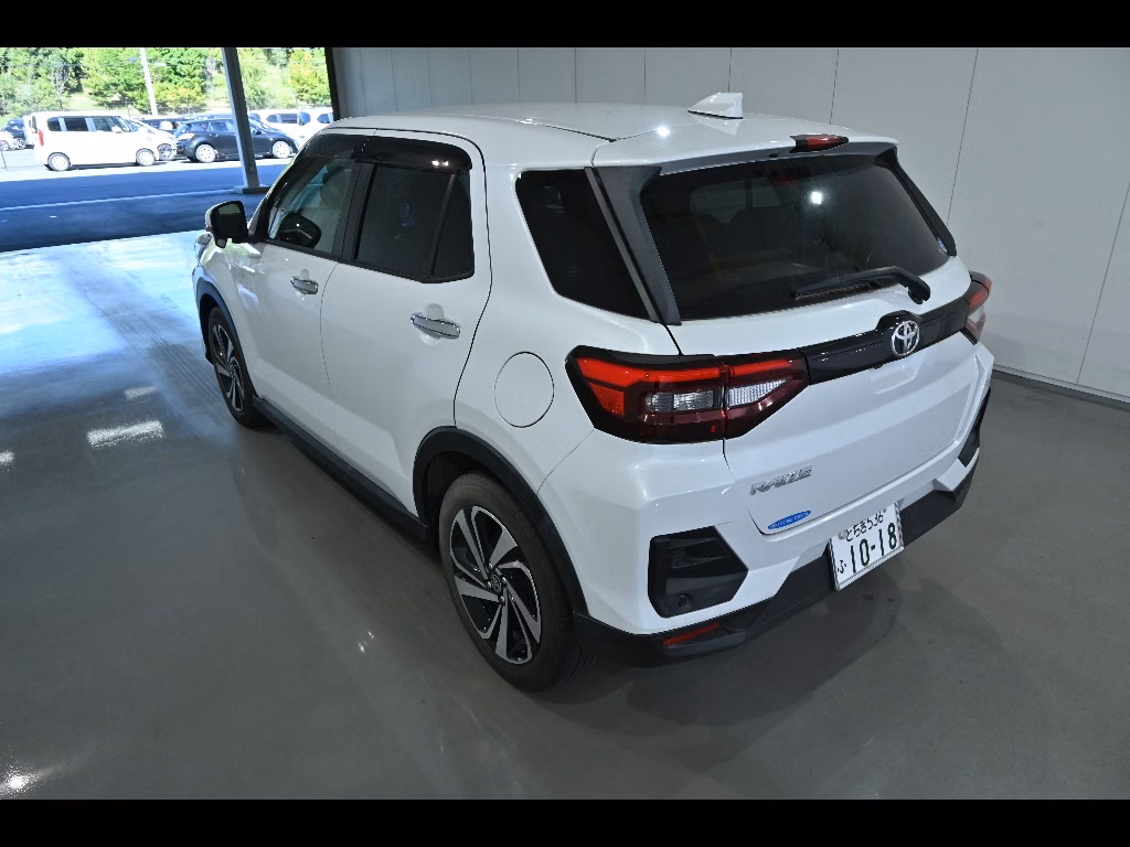 TOYOTA RAIZE