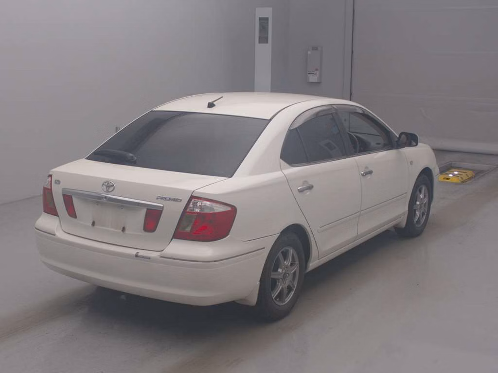 TOYOTA PREMIO
