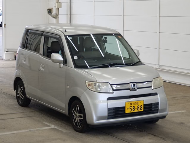 HONDA ZEST