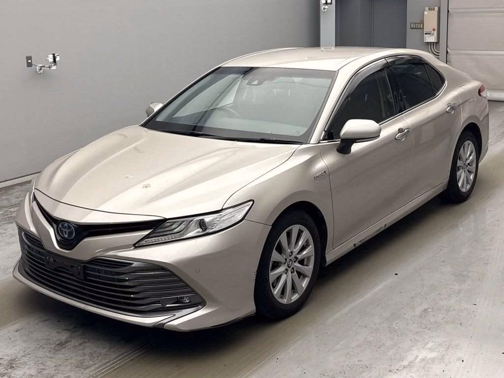 TOYOTA CAMRY