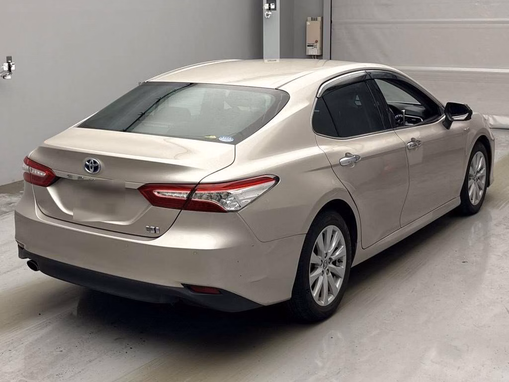 TOYOTA CAMRY