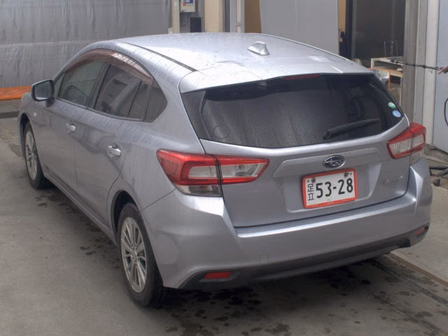 SUBARU IMPREZA