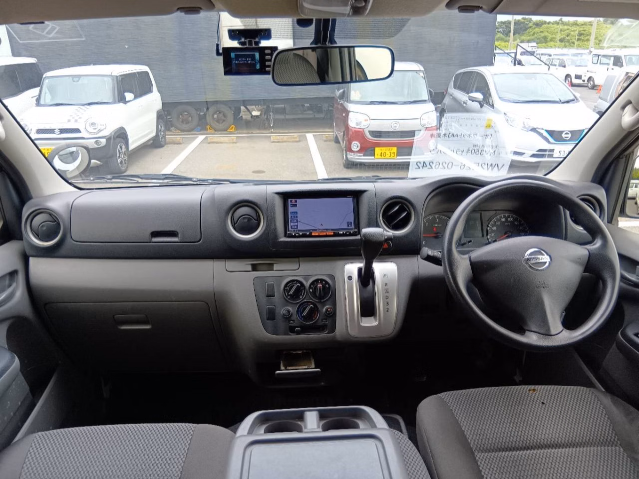 NISSAN NV350 CARAVAN