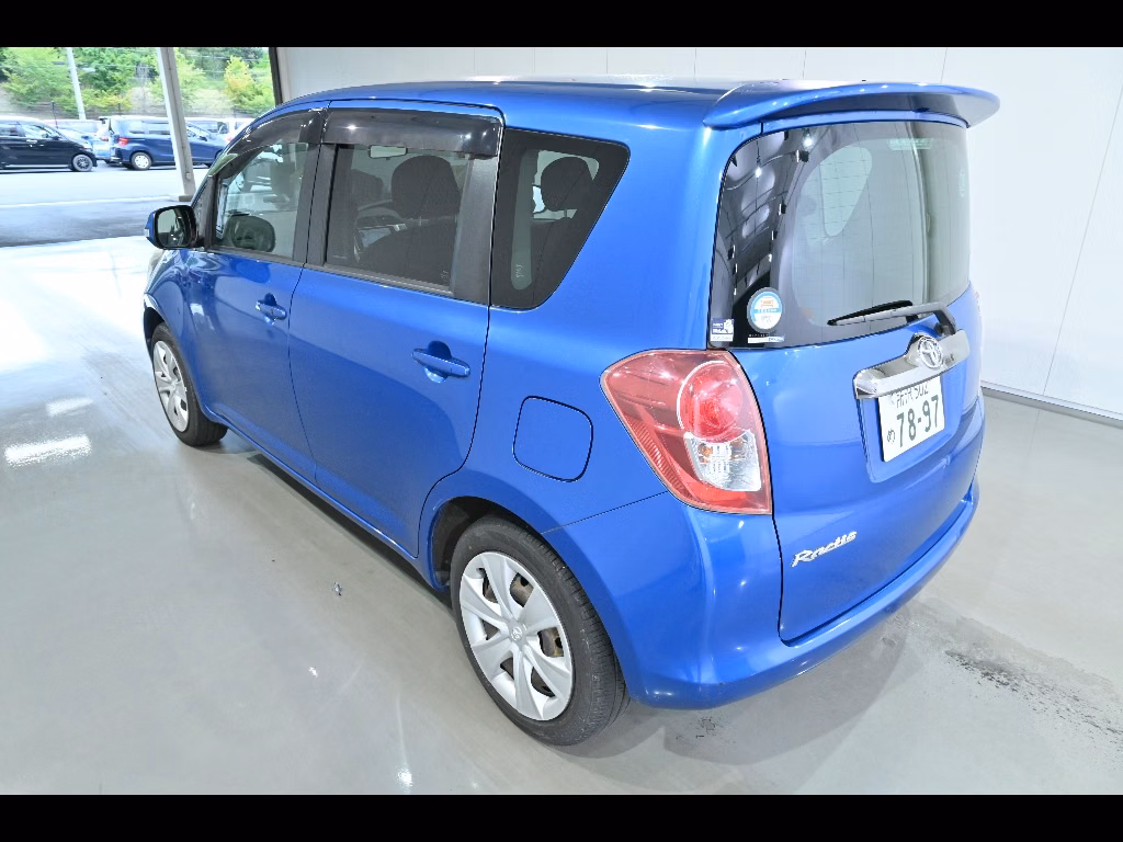 TOYOTA RACTIS