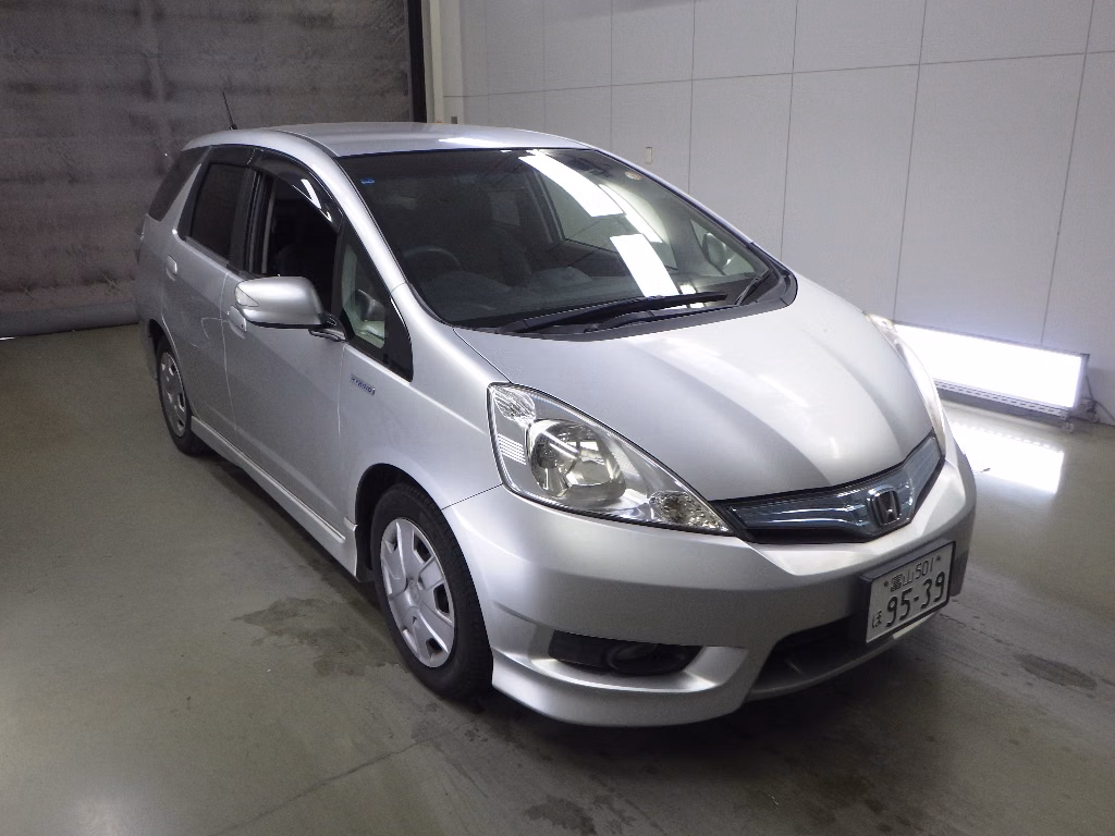 HONDA FIT SHUTTLE