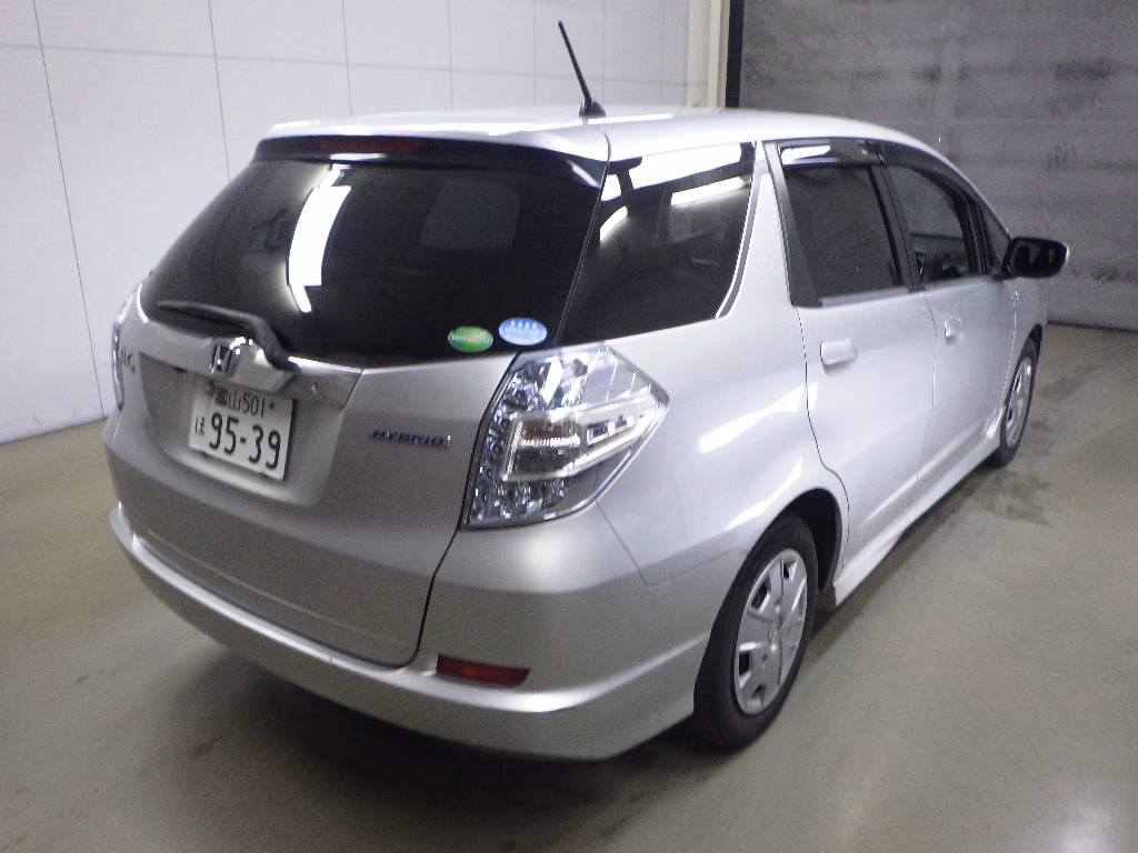 HONDA FIT SHUTTLE