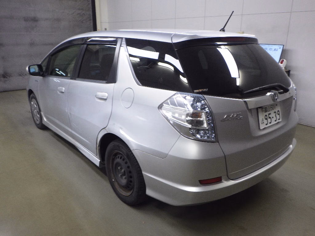 HONDA FIT SHUTTLE