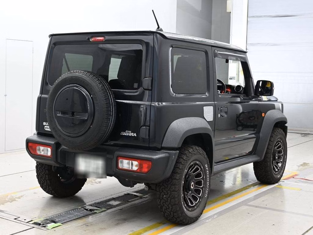 SUZUKI JIMNY SIERRA
