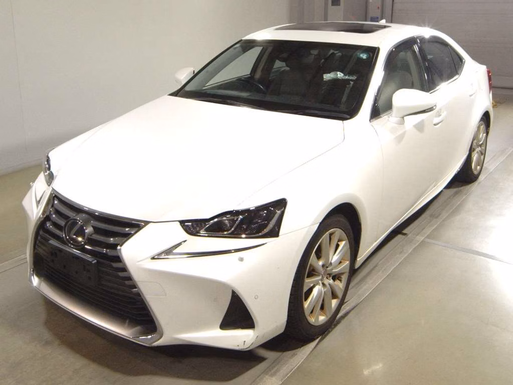 Lexus IS300h