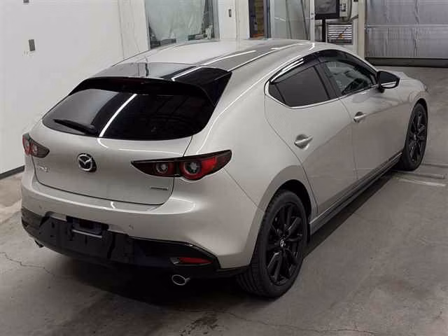 MAZDA MAZDA3