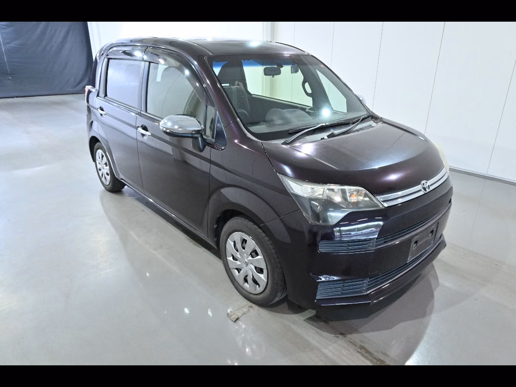 TOYOTA SPADE