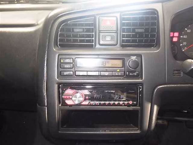 NISSAN PRIMERA
