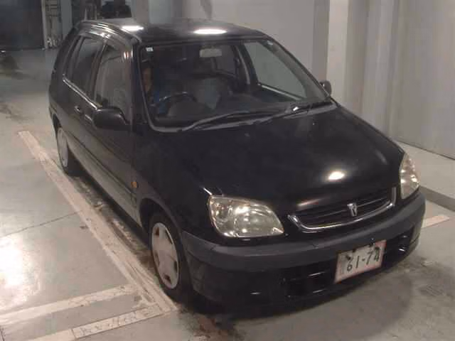 Toyota Raum