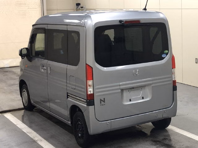 HONDA N-VAN