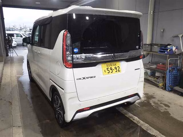 MITSUBISHI EK SPACE