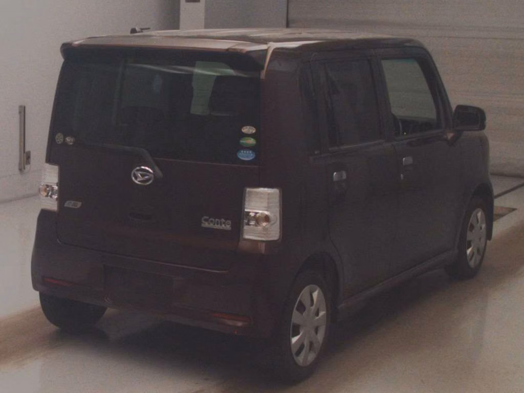 DAIHATSU MOVE CONTE