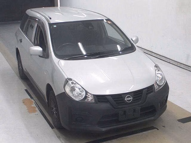 NISSAN AD