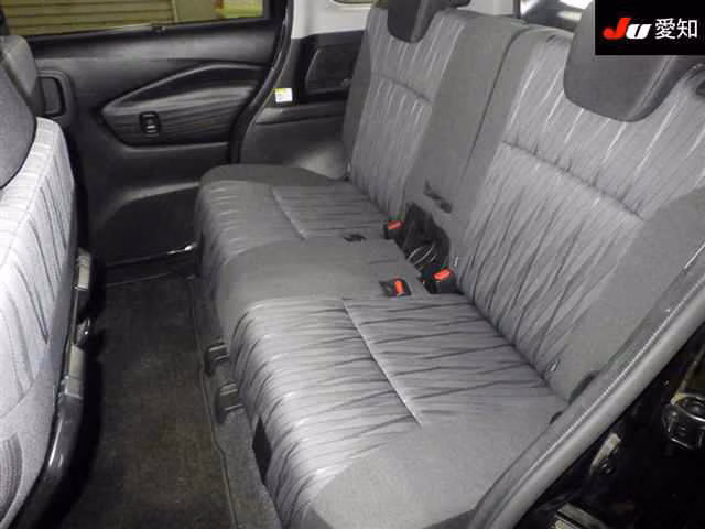 MITSUBISHI DELICA D:2
