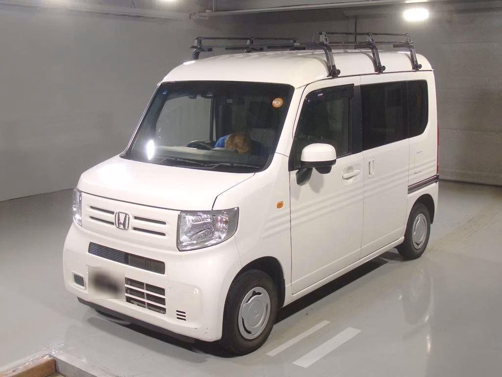 HONDA N-VAN