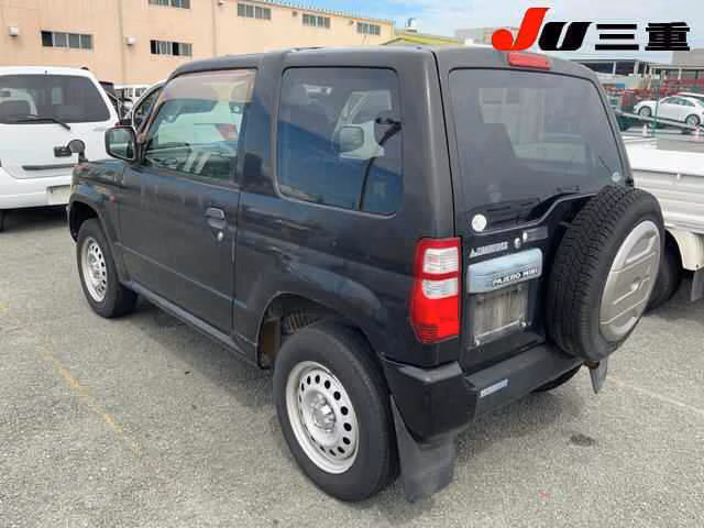 MITSUBISHI PAJERO MINI