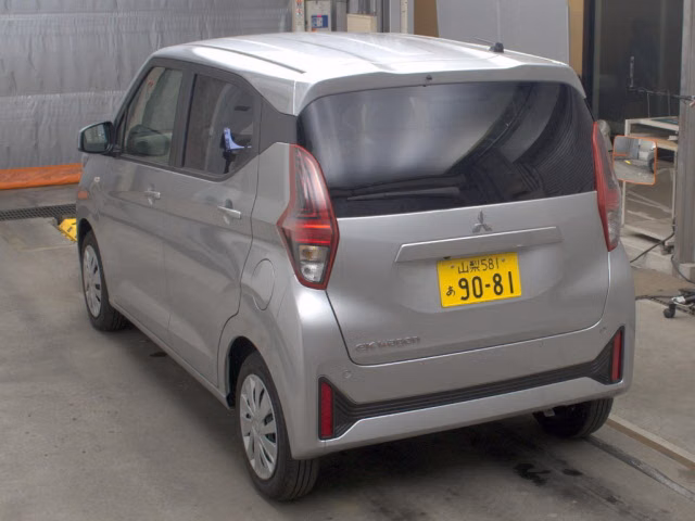 MITSUBISHI EK WAGON