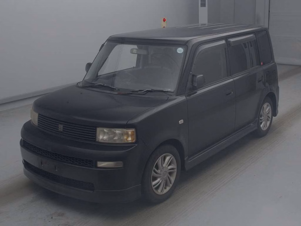 TOYOTA BB