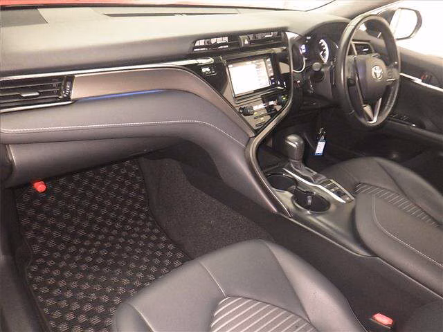 TOYOTA CAMRY