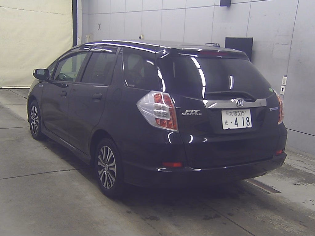 HONDA FIT SHUTTLE