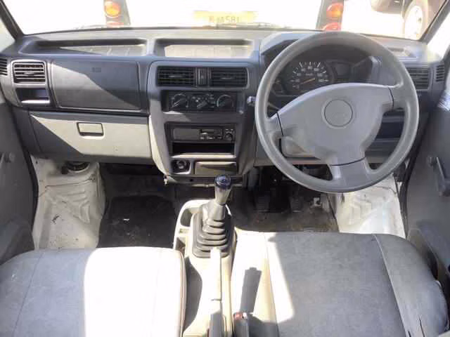 MITSUBISHI MINICAB