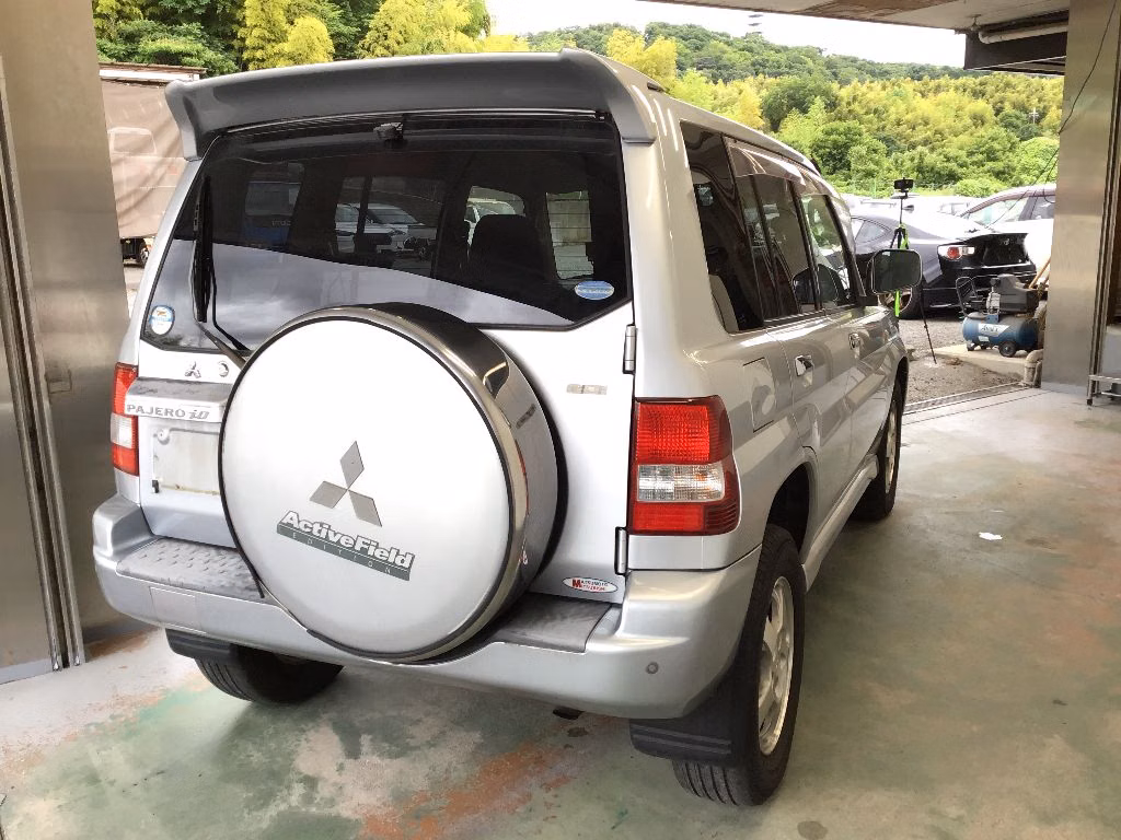 MITSUBISHI PAJERO IO