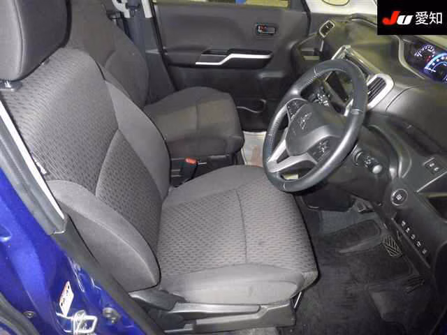 MITSUBISHI DELICA D:2