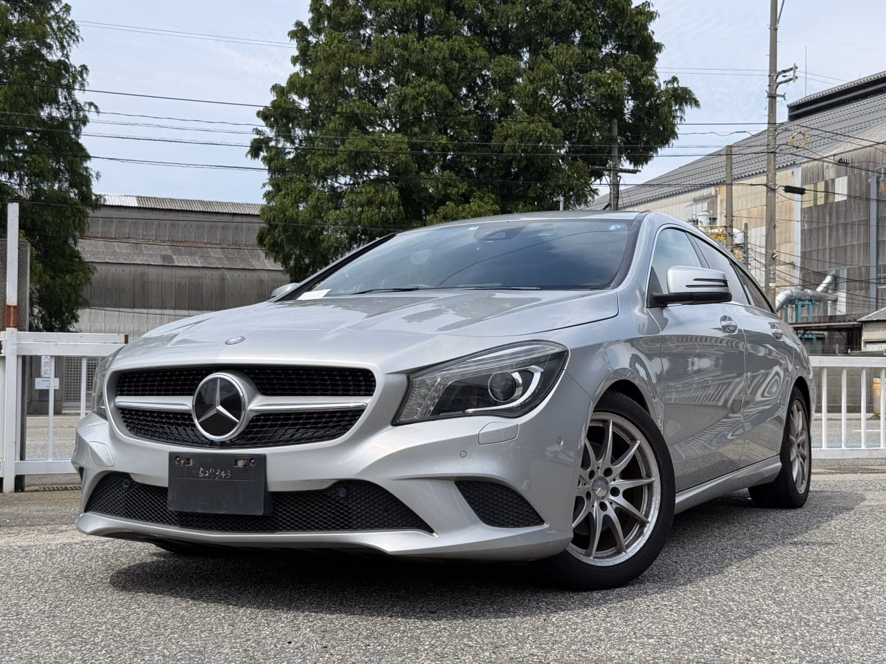 MERCEDES-BENZ CLA-CLASS