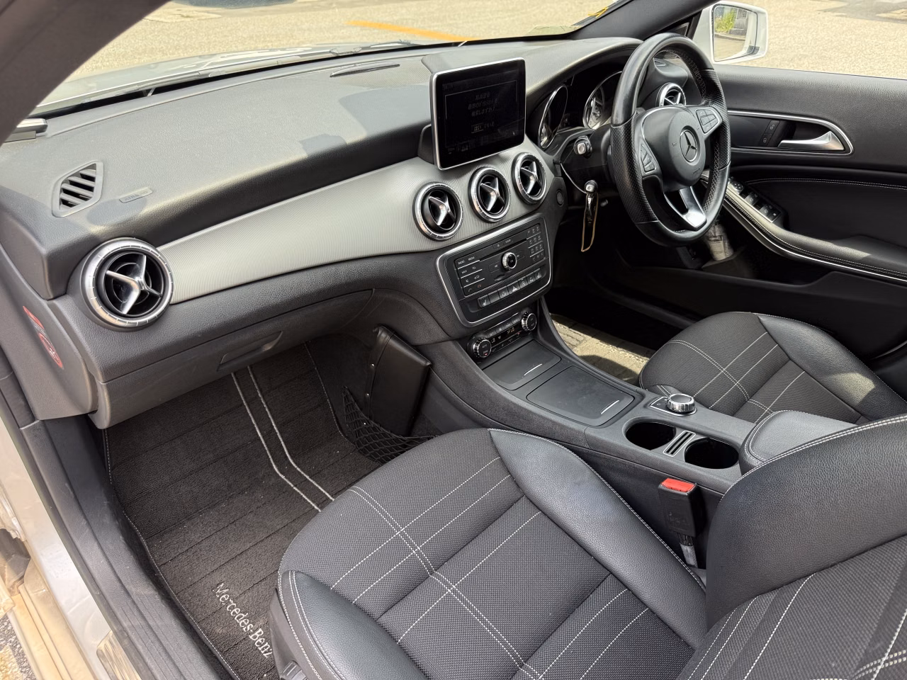 MERCEDES-BENZ CLA-CLASS