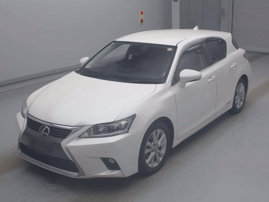 Lexus CT200h