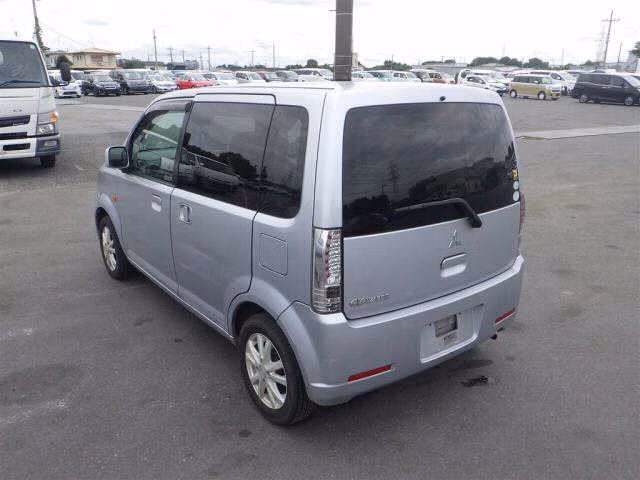 MITSUBISHI EK WAGON