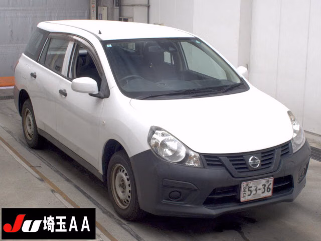 Nissan AD